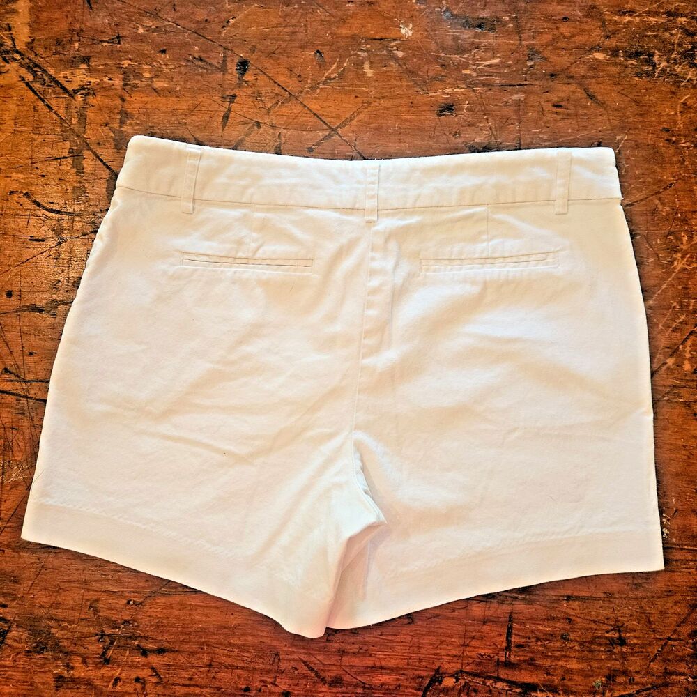 Kenar White Shorts Women Size 8 Flat Front Medium Rise Vacation Beach Summer - Picture 2 of 9